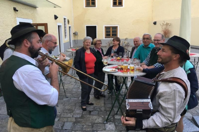 https://www.musikfeldkirchendonau.at/wp-content/uploads/2025/05/Musikherbst02_06-10-18.jpg