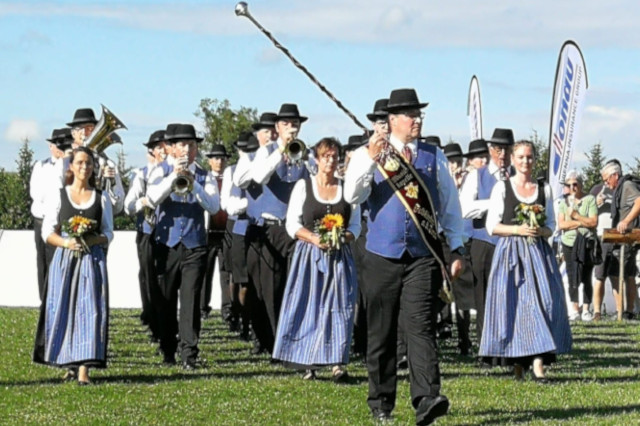 https://www.musikfeldkirchendonau.at/wp-content/uploads/2025/05/PHOTO-2022-06-25-19-38-30-1-1.jpg