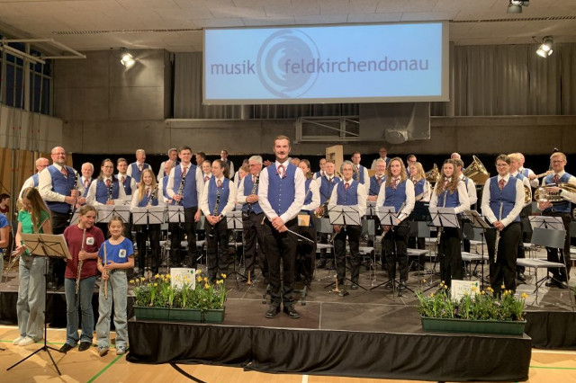 https://www.musikfeldkirchendonau.at/wp-content/uploads/2025/06/Konzert.jpg